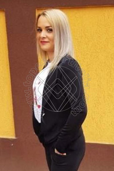 Foto 14 di Alessia Bionda escort Bologna