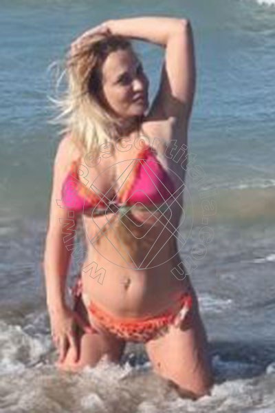 Foto 10 di Alessia Bionda escort Bologna