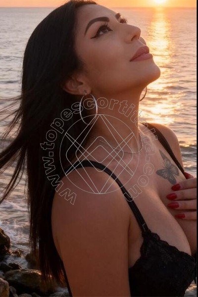 Foto 6 di Adriana Curvy escort Termoli