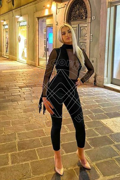 Foto 7 di Belinda escort Latina