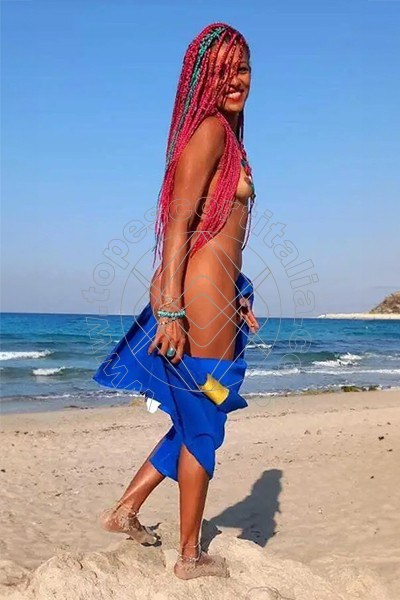 Foto 21 di Vittoria escort Reggio Calabria