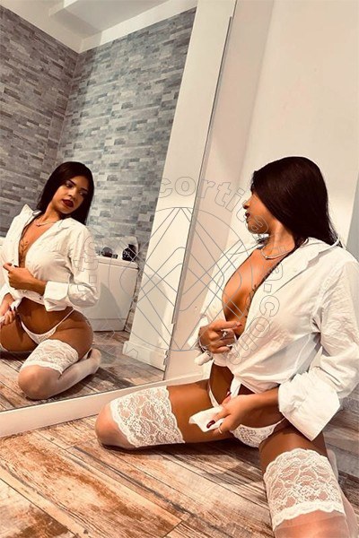 Foto 13 di Malu' escort Napoli