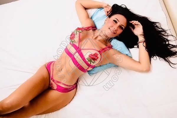 Foto 13 di Darcey escort Milano