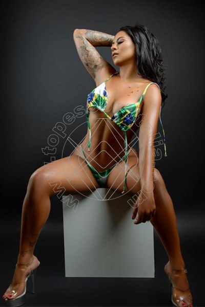 Foto 21 di Ana Carolina escort Matera
