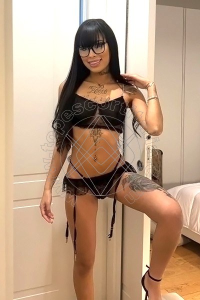 Foto 2 di Illary Sexy escort Bari