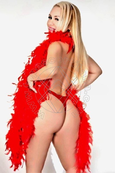 Foto 4 di Azzurra Bionda escort Matera
