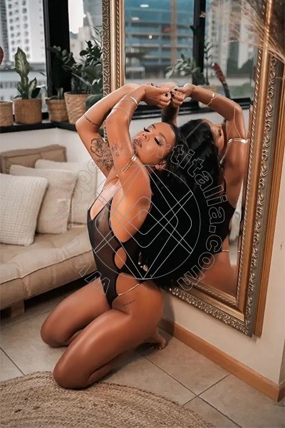 Foto 5 di Thalia Queen escort Foggia