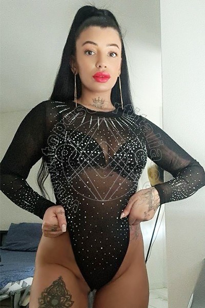 Foto 4 di Kim Luxury escort Foggia