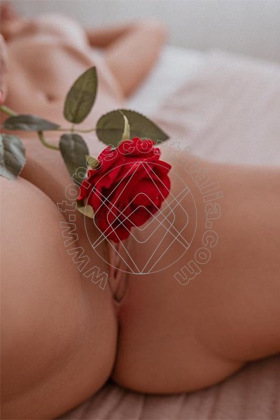 Foto hot di Alice Ferraz escort Vercelli