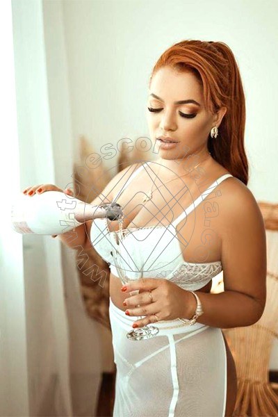 Foto 2 di Dolce Julia escort Roma