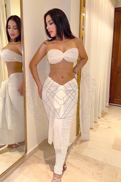 Antonella B LECCE 3792471382