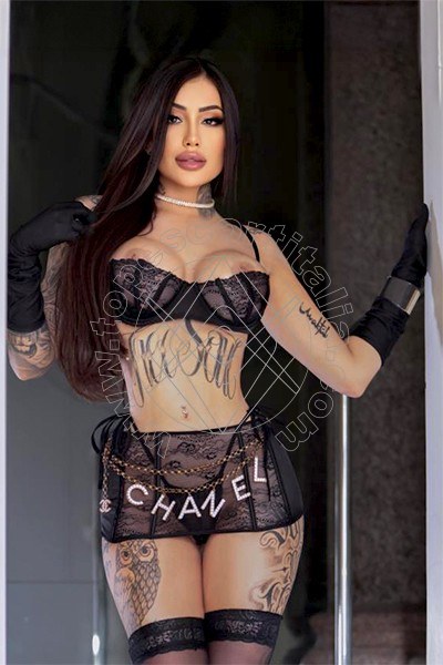 Foto 5 di Giulia Ferraro escort Novara