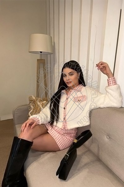 Foto 10 di Julie Brasil escort Verona