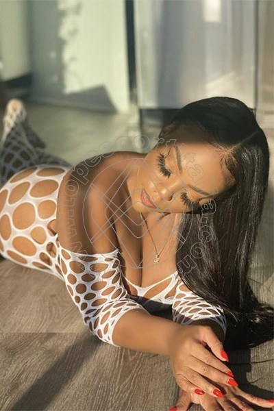 Foto 5 di Alisha  hott escort Olbia