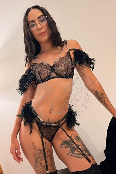 Foto 3 di Luna Brasil escort Bari