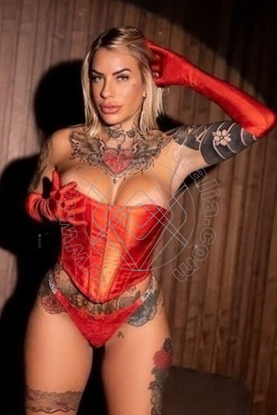 Foto 5 di Manuela Blond escort L'aquila