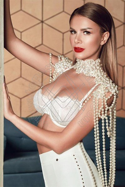 Foto 1 di Sofia Best escort Belluno