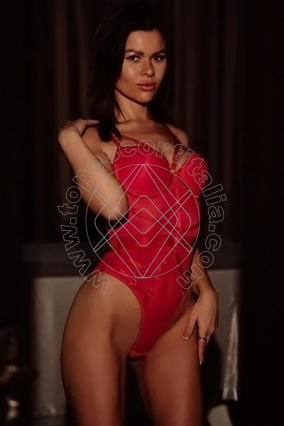 Foto 2 di Ana sensuale escort Parma