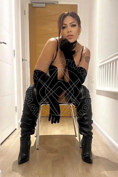 Foto 2 di Fernanda Ferraz escort Terni