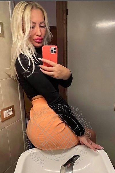 Foto selfie 25 di Blondie escort Civitanova Marche