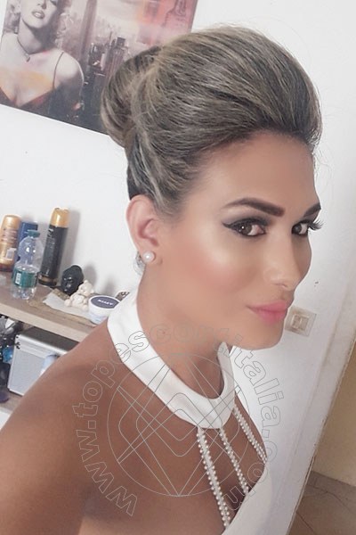 Foto selfie 1 di Vittoria Hot escort Olbia